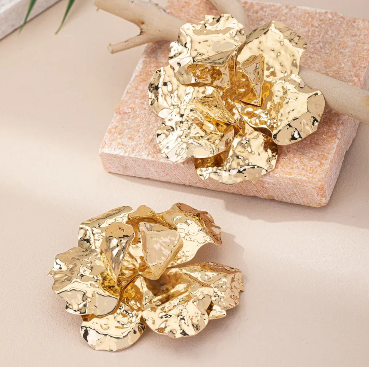 Flower Power Studs