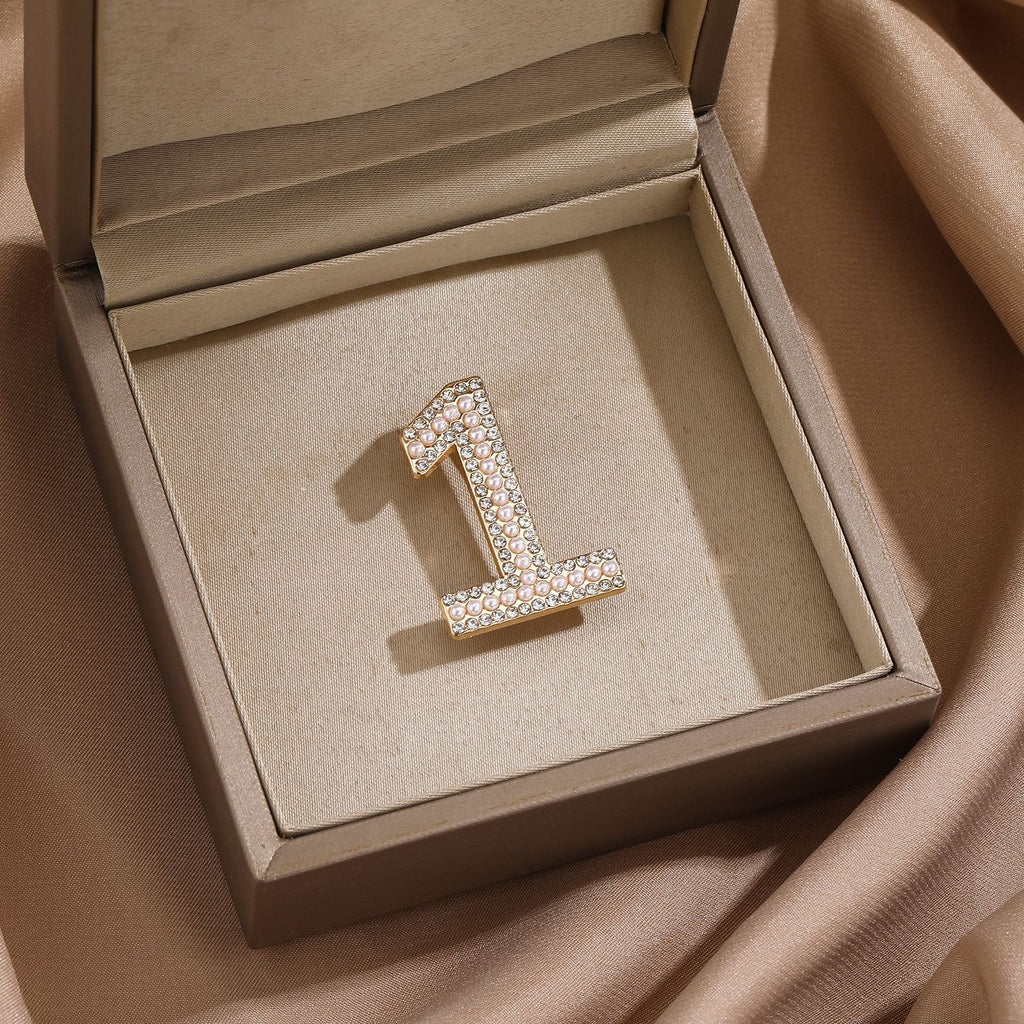 Pearl number pin