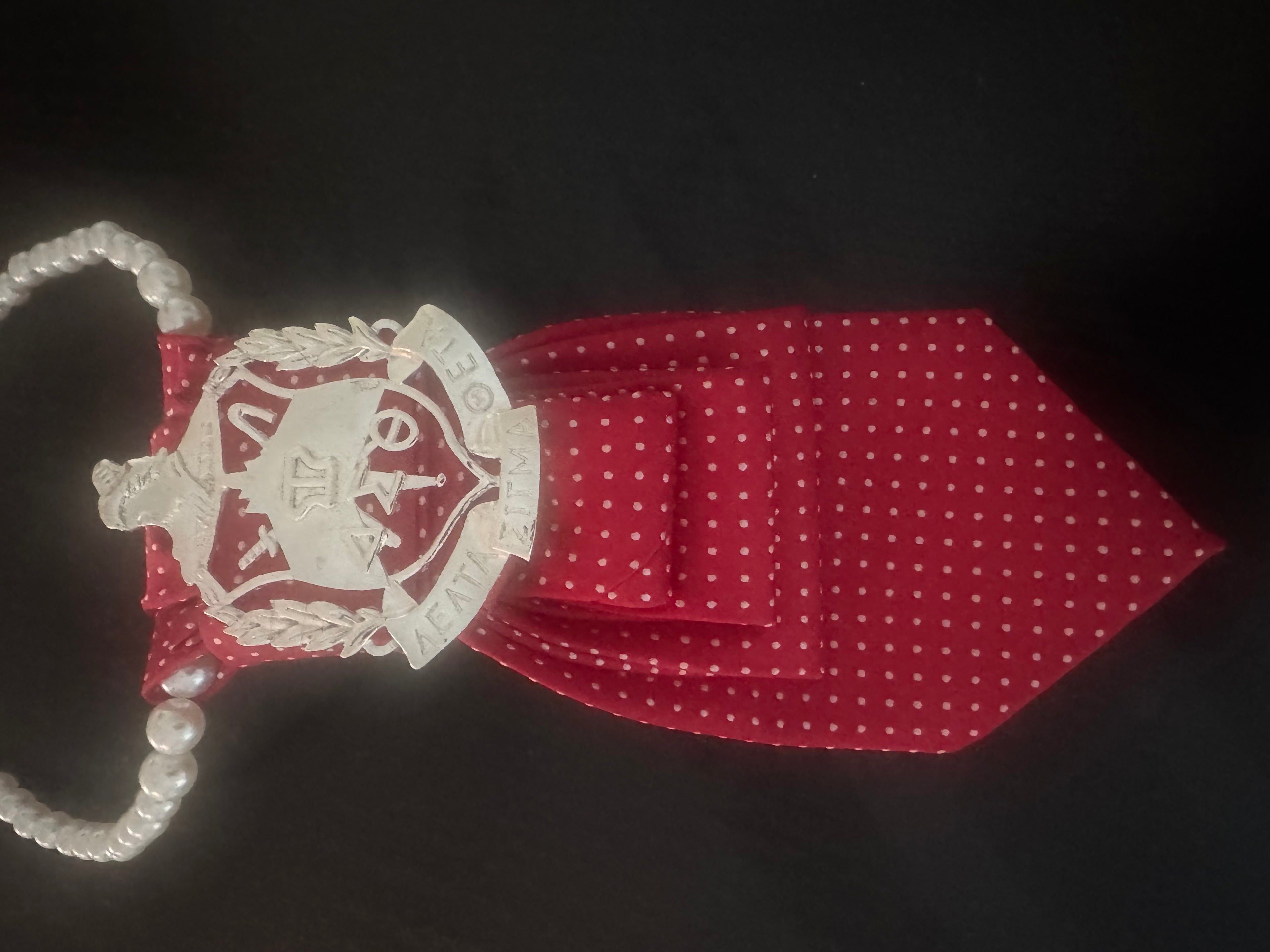 Minerva Tie