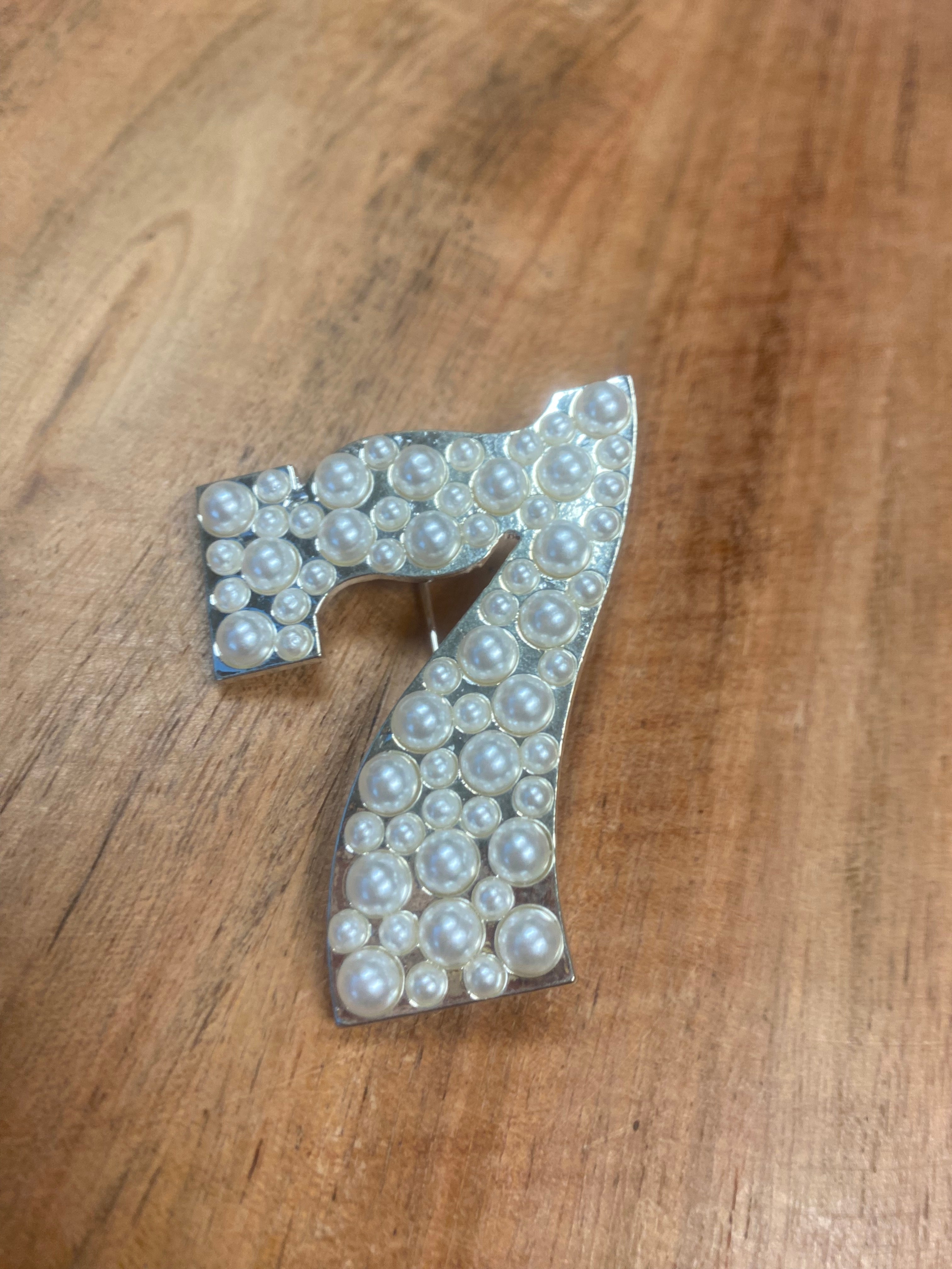 Number 7 Pearl Pin