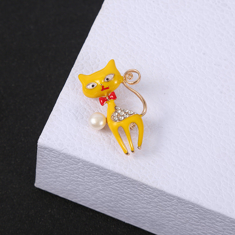 Yellow Cat Brooch