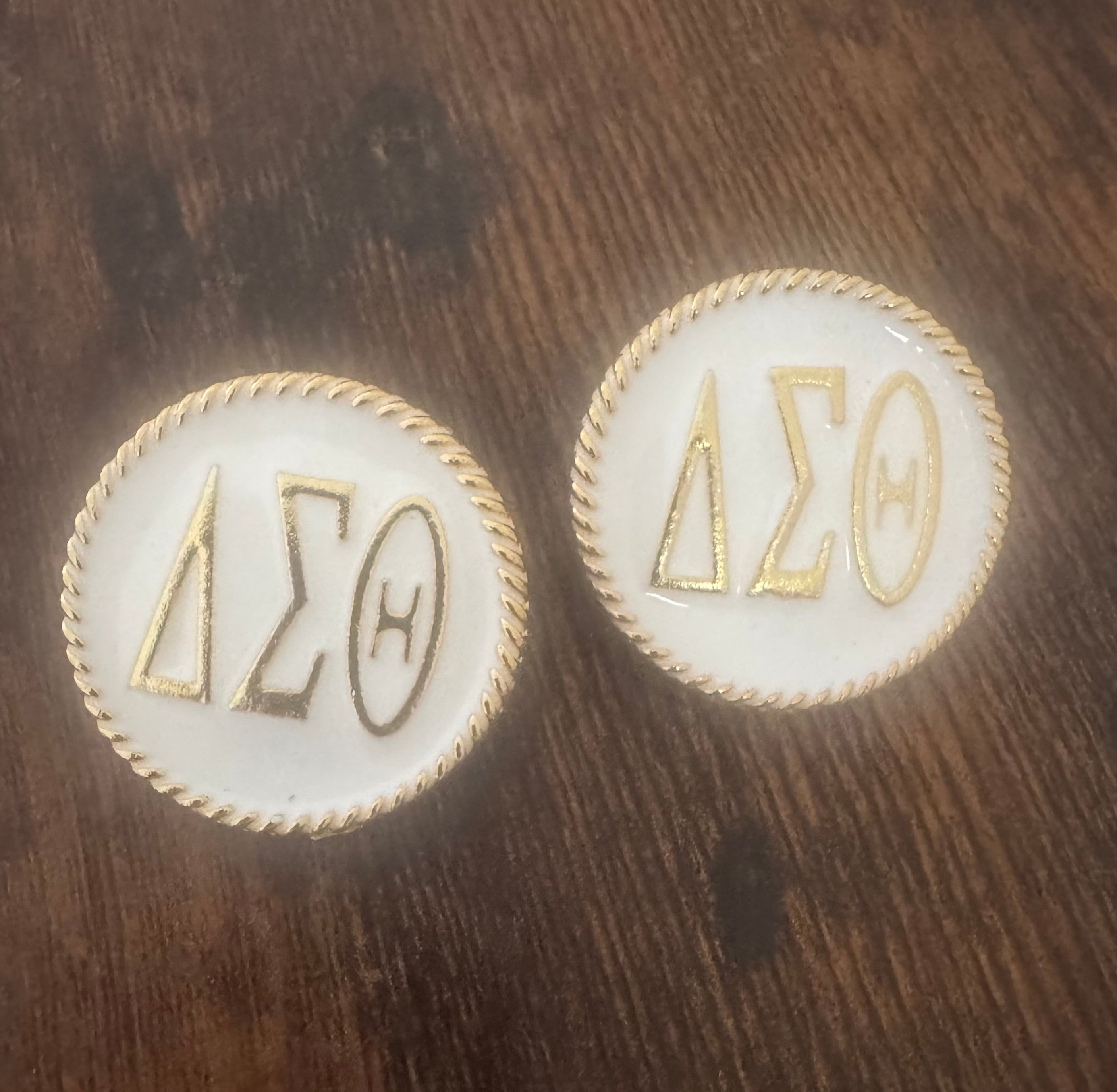 ΔΣΘ Button Studs