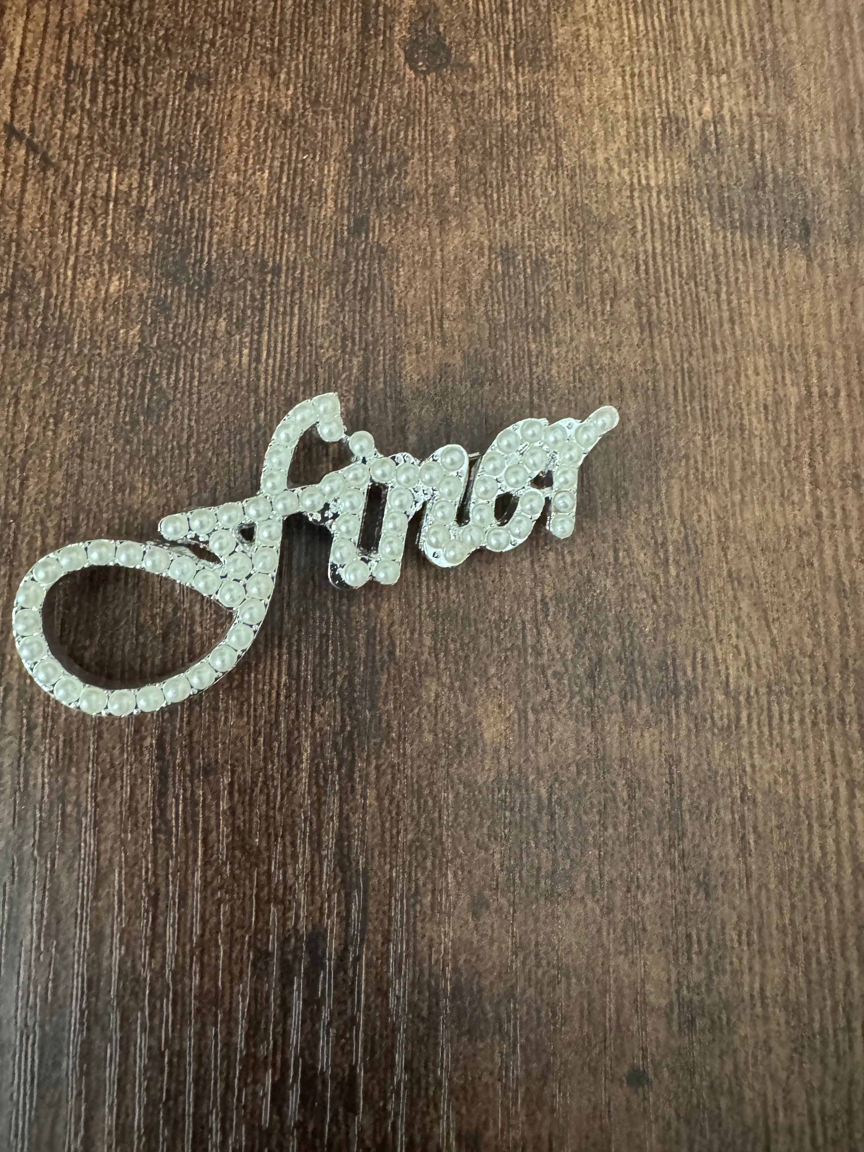 “finer” pearl lapel pin