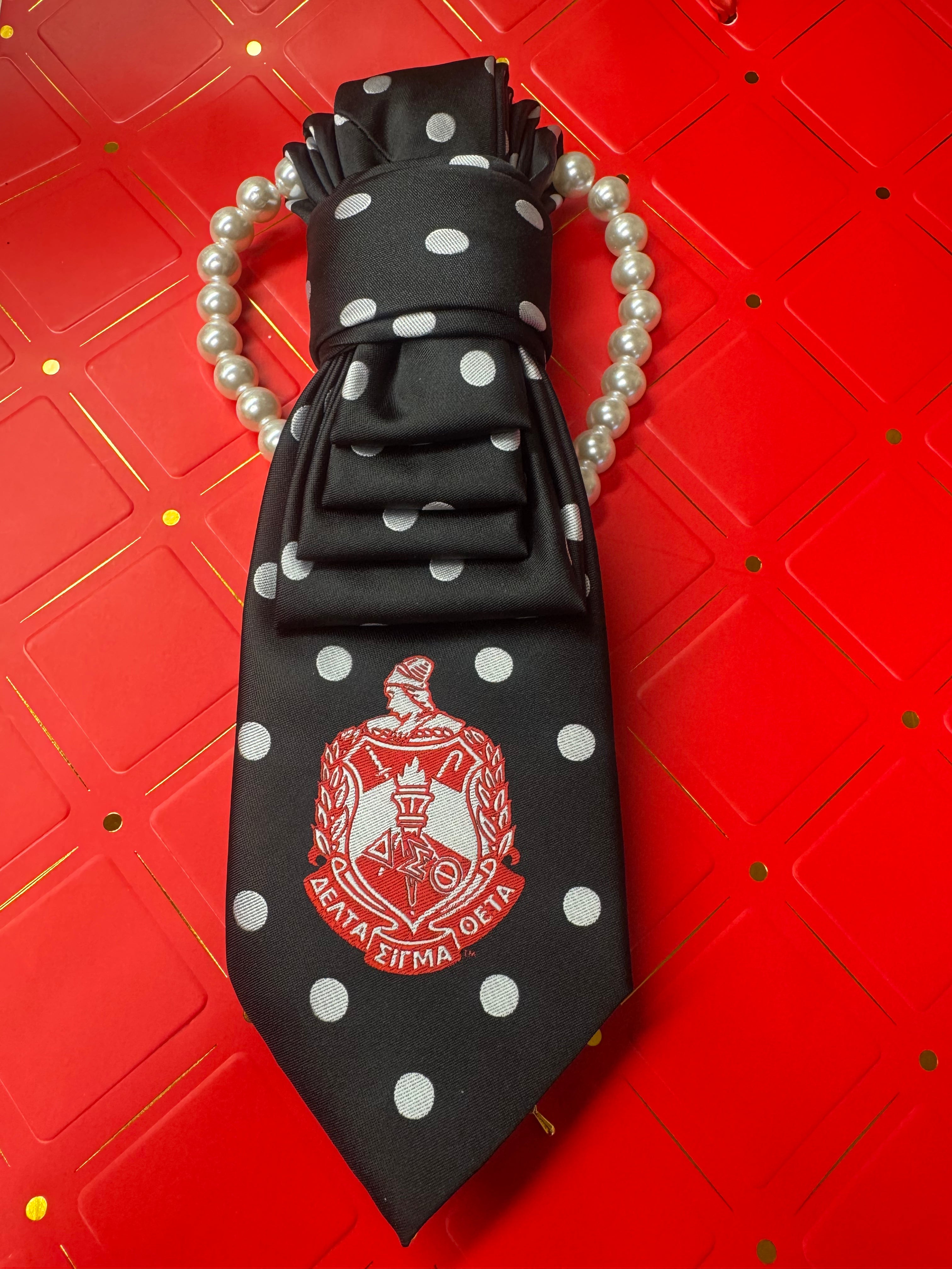 BW Polka Dot w/ Red Shield