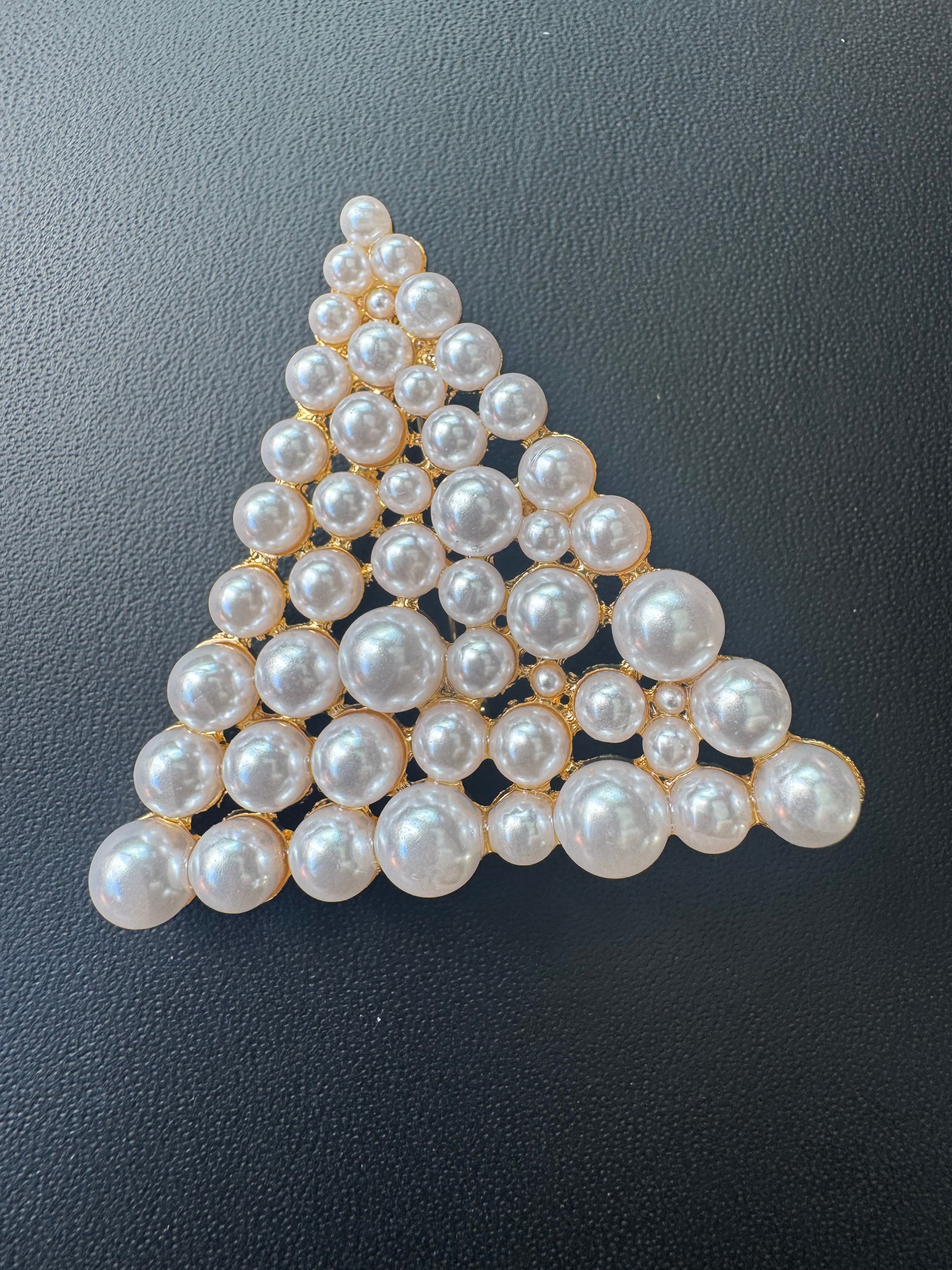 Pearl Fanatic Lapel Pin