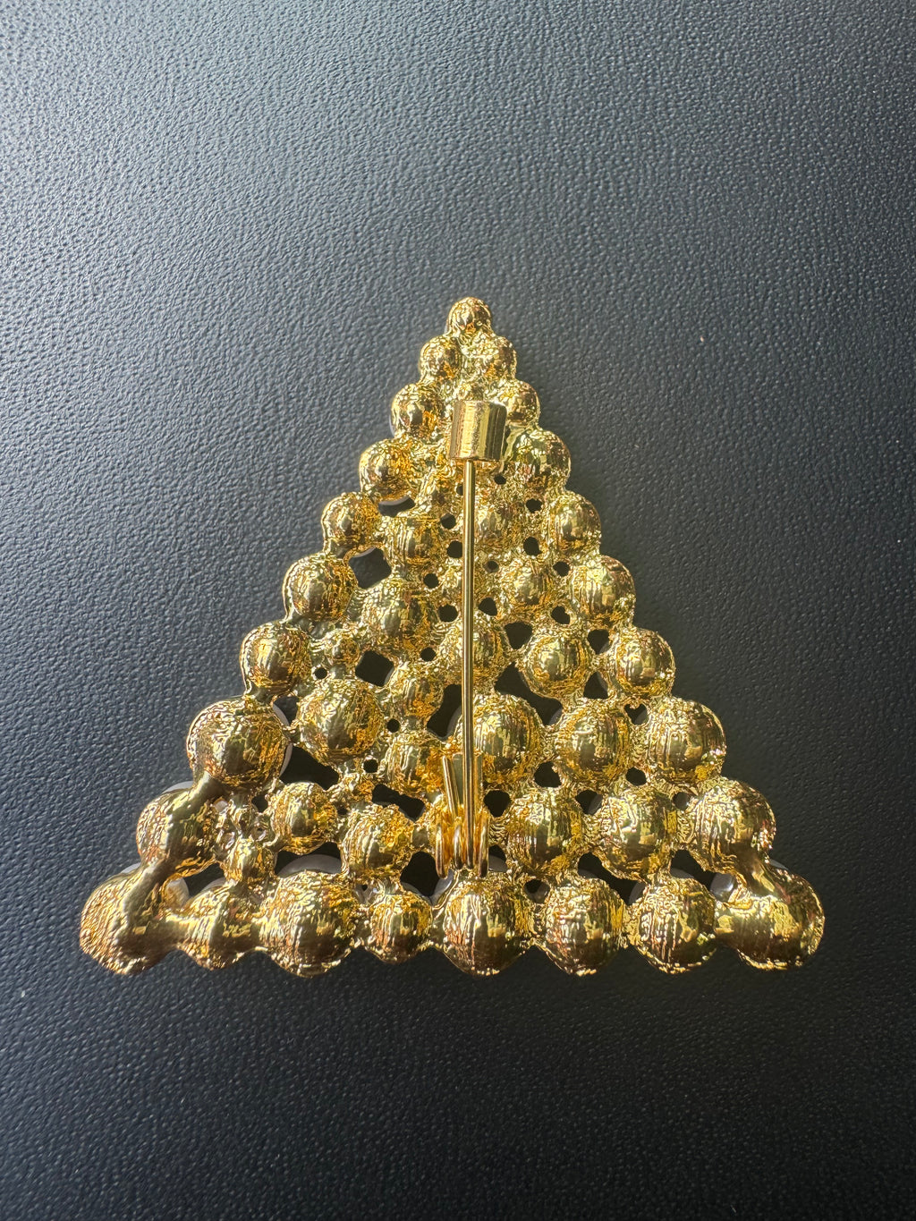 Pearl Fanatic Lapel Pin