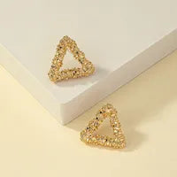 Textured pyramid studs