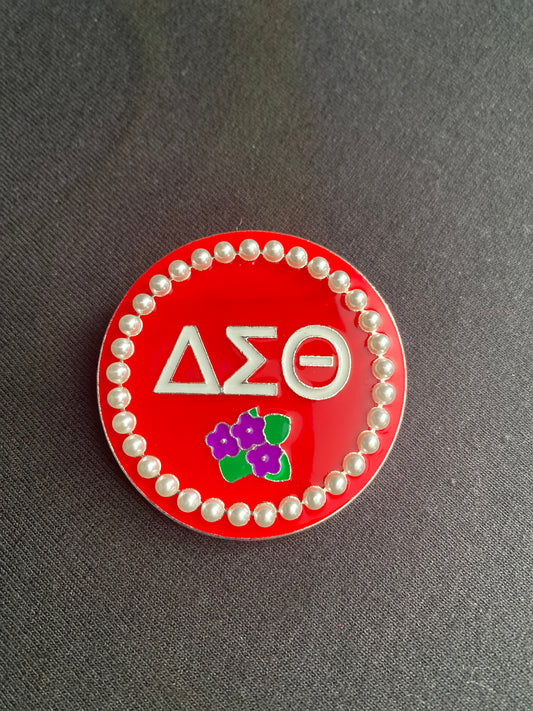 Round ΔΣΘ Lapel Pin