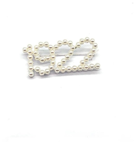1922 Pearl Lapel Pin