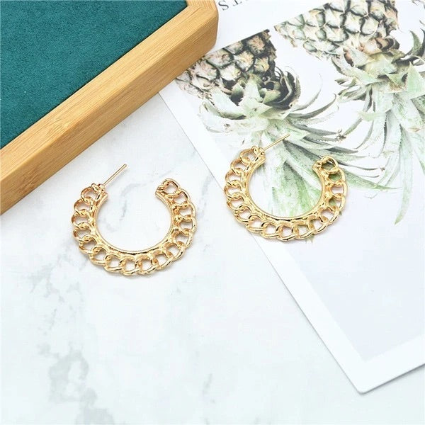 Linked Hoops